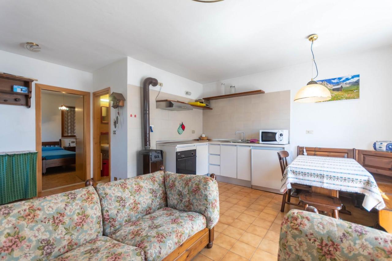 Dimora Al Villaggio Campestrin Exteriör bild